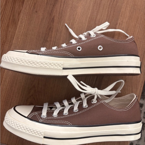 Converse brown Sneakers | women’s size 7 - Picture 3 of 6